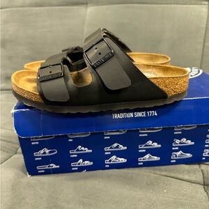 Birkenstock Arizona Black and Tan Sandals